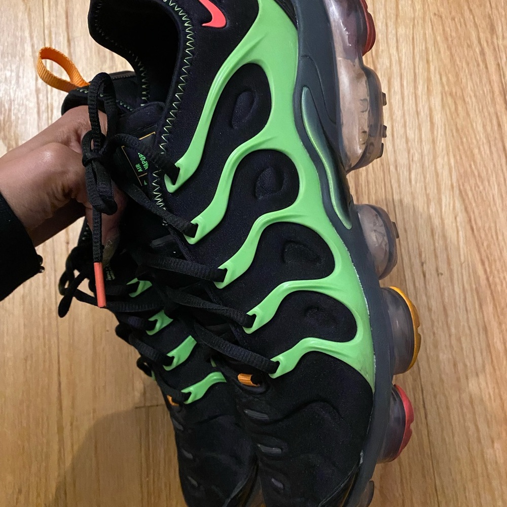 Nike (men’s)